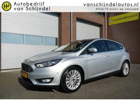 Ford Focus 1.0 TITANIUM LUXE ORIGINEEL NEDERLANDS NAVIGATIE ECC AIRCO CRUISECONTROL PARKEERSENSOREN 