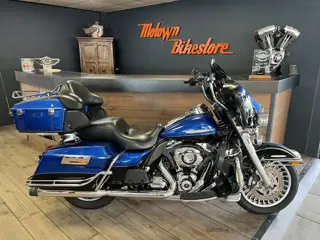 Harley Davidson FLHTK 103Ci Ultra Glide Limited Kesstech Exhaust Schakelbaar