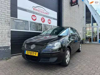 Volkswagen Polo 1.2-12V Trendline 1 JAAR APK