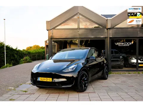 Tesla MODEL Y RWD 58 kWh