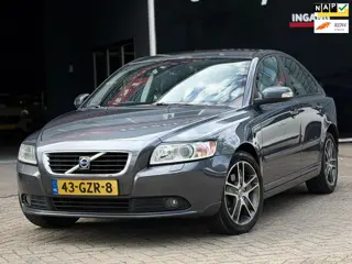 Volvo S40 1.8 Edition II DEALER ONDERHOUDEN/LEDER/CRUISE | KEURIGE AUTO !
