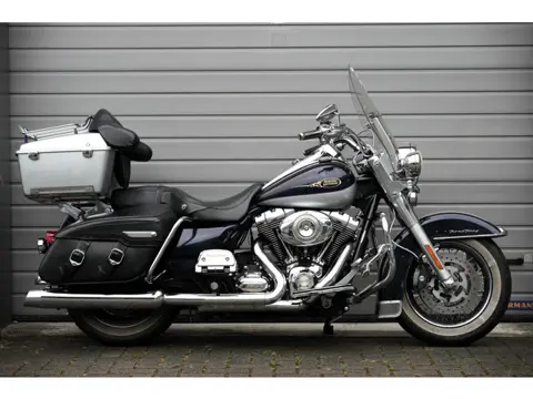 Harley Davidson 96 FLHRC Road King Classic Roadking 5HD