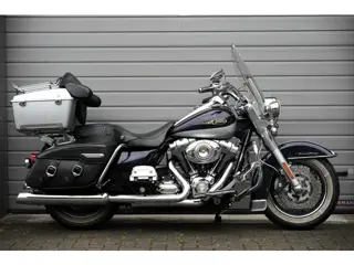 Harley Davidson 96 FLHRC Road King Classic Roadking 5HD