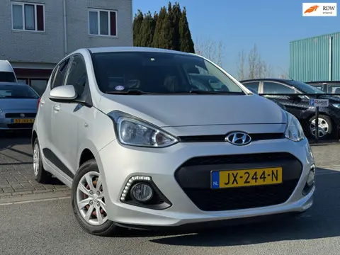 Hyundai I10 1.0i i-Motion Go! 2016/Apple Car Play/NAVI/Clima