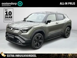 Suzuki e VITARA Style 61 kWh **NIEUWE BI-TONE KLEUR LAND BREEZE/ BLUISH BLACK/ PANORAMA/ NIEUWE AUTO