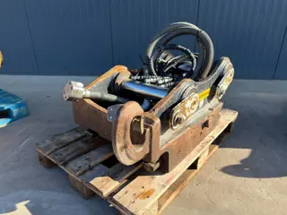 OilQuick OQ80 (bj 2019)