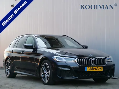 BMW 5 Serie Touring 530e High Executive 292 Pk Automaat Leer / Navi / DAB / Apple Carplay / Camera /