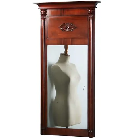 Smalle biedermeier mahoniehouten schouwspiegel ca 1820 met zuilen