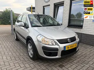 Suzuki SX4 1.6 Comfort / Centrale vergrendeling / Airco / Trekhaak