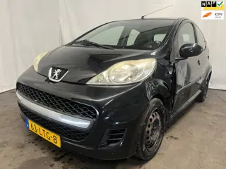 Peugeot 107 1.0-12V XS - Schade