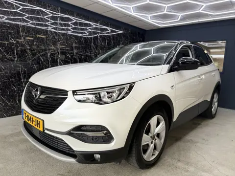 Opel Grandland X 1.2 Turbo Ultimate /Luxe uitvoering\ Pano / CarPlay / stoel verwarming , verkoeling