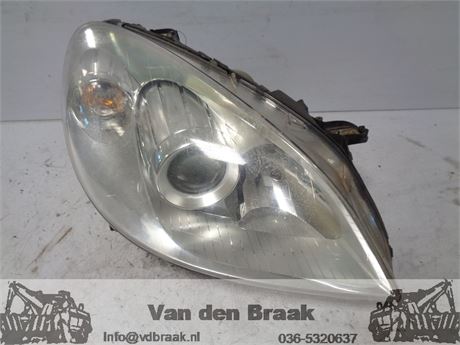 Mercedes B-Klasse 2005-2011 Koplamp rechts