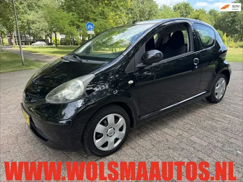 Toyota Aygo 1.0-12V +