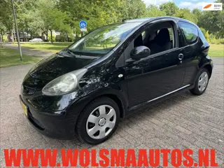 Toyota Aygo 1.0-12V +