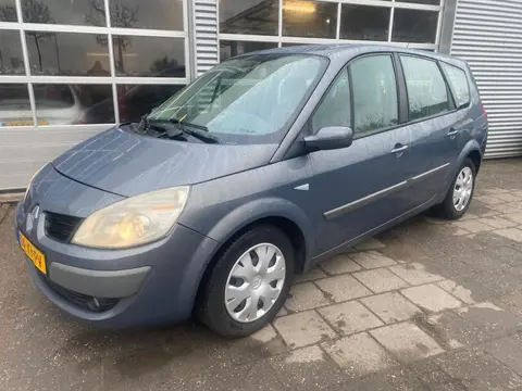 Renault Grand Scénic 2.0-16V Business Line