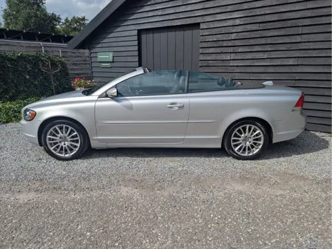 Volvo C70 Convertible 2.4 D5 Summum (bj 2007, automaat)