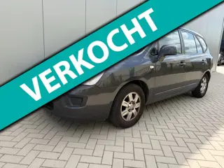Kia Carens 2.0 CVVT X-tra