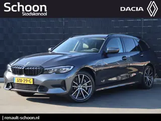 BMW 3 Serie Touring 330e Sport Line PHEV | Memory | Stoelverwarming | Halfleder | Navigatie | Carpla