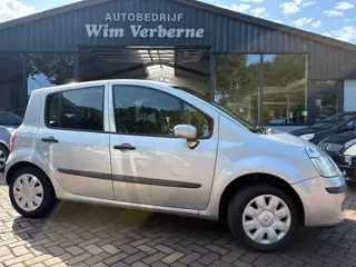 Renault Modus 1.4-16V Nieuwe APK