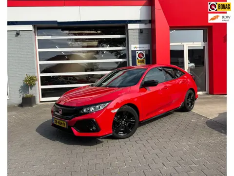 Honda Civic 1.0 i-VTEC Elegance Black Edition