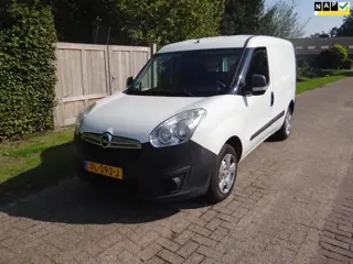 Opel Combo 1.3CDTI ECOFLEX navi/bluetooth/airco. € 2950 incl