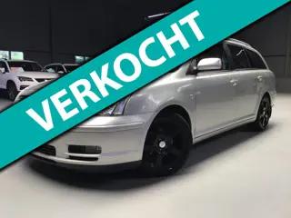 Toyota Avensis Wagon 1.8 VVTi Linea Terra I New Apk + Kln Brt I Trekhaak I Airco I 16inch LMV I Isof