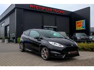 Ford Fiesta 1.6 ST2, 182 PK, Cruise Control, Airco, Facelift achterlichten!