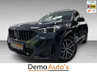 BMW X1 XDrive30e M-SPORT 327PK PANO/LEDER/H-KARDON/MASSAGE/M-STOELEN/DAB/CARPLAY//
