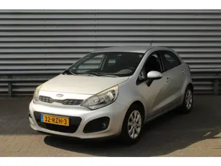 Kia Rio 1.4 CVVT 109pk Comfort Pack AUTOMAAT Clima Cruise NL-Auto NAP