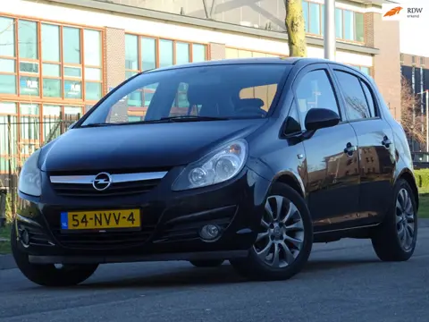 Opel Corsa 1.2-16V '111' Edition AUT. 5DRS NAP/AIRCO/CRUISE
