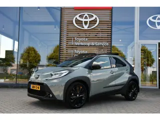 Toyota Aygo X 1.0 VVT-i S-CVT Premium Automaat 72pk | JBL | PDC | Elektrisch vouwdak | Voorstoelen v