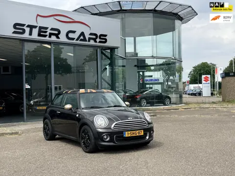 Mini One 1.6 One Pepper|1Est eigenaar|Navi|Cruise Control|NAP|