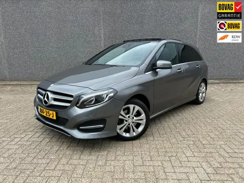 Mercedes-Benz B-klasse 220 4Matic Prestige | AUTOMAAT | TREKHAAK | PANO | A.CAMERA | STOELVERW | CC 