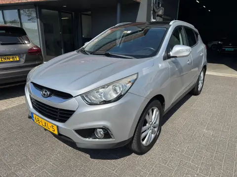 Hyundai Ix35 2.0i i-Catcher AUTOMAAT LEDER PANO CAMERA CRUISE KEYLESS ORIG NL NAP