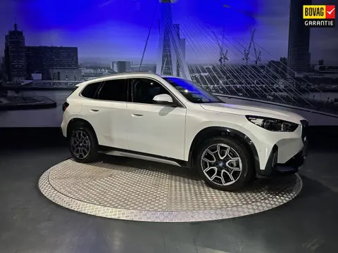 BMW IX1 EDrive20 67 kWh *Leer*Camera*Keyless*