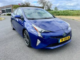 Toyota Prius 1.8 Executive, Aut, Acc, Cam, Navi, Lmv, HU display, LED, Stoelverw, Dodehoek det, Geen
