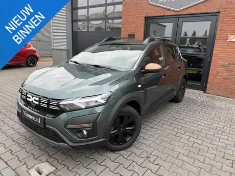 Dacia Sandero Stepway 1.0 TCe 90 Extreme | Automaat | Stoelverwarming | Camera | Keyless