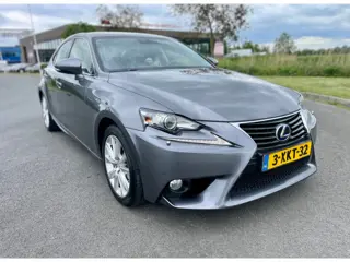 Lexus IS 300h Business Line Pro, Aut, Navi, Stlvrw, Leder, Pdc, Cam, Xenon, Cruise/Climate control, 