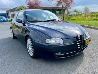 Alfa Romeo 147 1.6 T.Spark Lusso, Airco, Carplay, Cam, Leder, Lmv, Spoiler, Cruise, Geen import, Nap