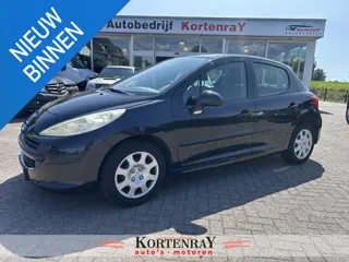 Peugeot 207 1.4 XR IJskoude airco/apk tot 30-01-2027