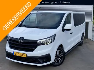 Renault Trafic 2.0 Blue dCi 150 EDC T30 L2H1 Extra Anniversary edition! Zeer lage KM stand! Trekhaak