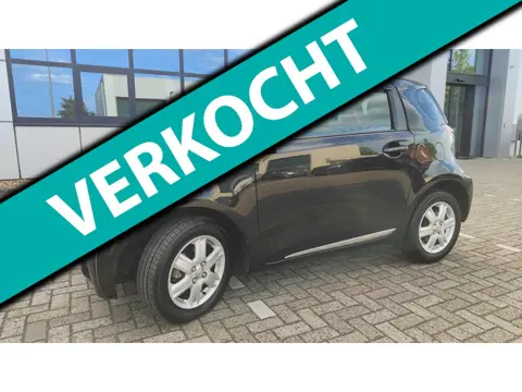 Toyota IQ 1.0 VVTi Black Edition