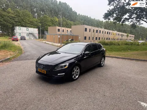Volvo V60 2.4 D6 AWD Plug-In Hybrid Summum