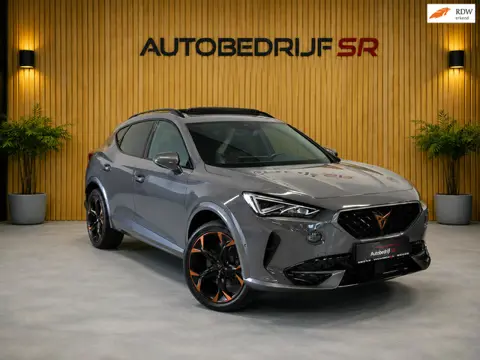 CUPRA Formentor 1.4 e-Hybrid VZ Performance Pano! Trekhaak! Elek kofferbak! Camera! Sfeerverlichting