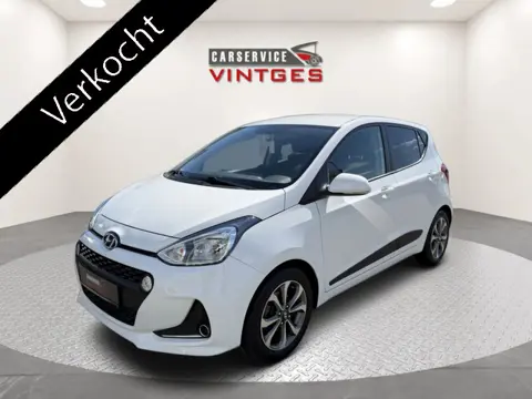 Hyundai i10 Verkocht 1.0i Comfort 5p. Automaat | 32.719 km | Clima | Navi | Stoel- & Stuurverwarming