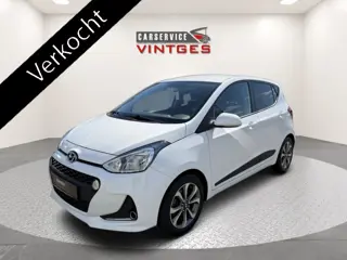 Hyundai i10 Verkocht 1.0i Comfort 5p. Automaat | 32.719 km | Clima | Navi | Stoel- & Stuurverwarming
