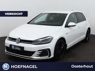 Volkswagen GOLF 1.4 TSI GTE PHEV | Automaat | Adaptive cruise | Stoelverwarming | CarPlay | Parkeers