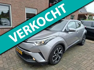 Toyota C-HR 1.8 Hybrid Dynamic Sport. Dealer onderhouden, zeer netjes! O.a. cruise, navi, camera, st