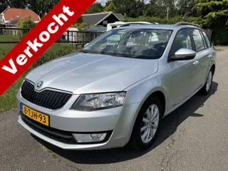 Škoda Octavia Combi 1.2 TSI Greentech Active Navi/PDC/ECC/Cruise