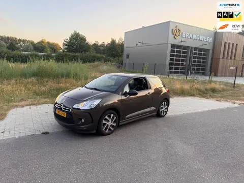 Citroen DS3 1.4 e-HDi Chic Automaat.Navi.Clima